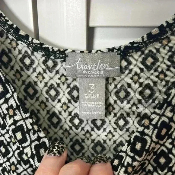 Travelers by Chicos Scoop Neck Tank Top Size 3 (16/18) - Picture 2 of 5